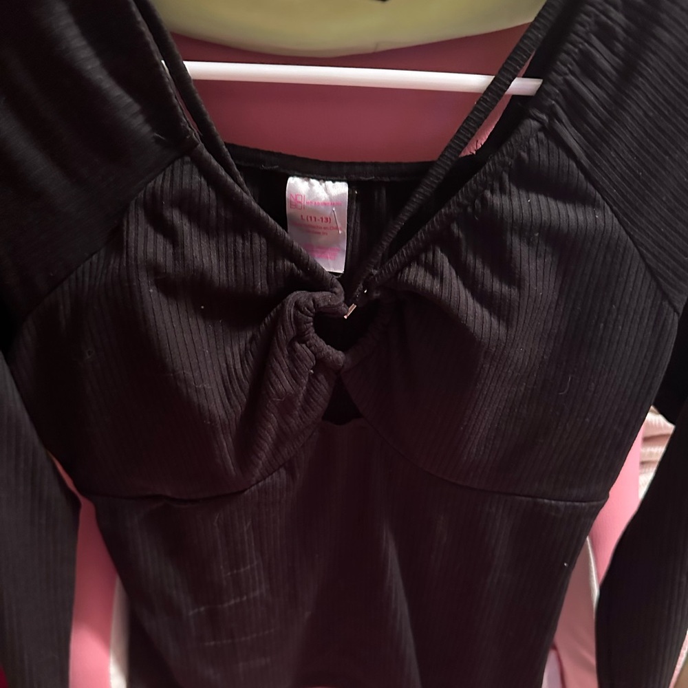 Cropped black long sleeve